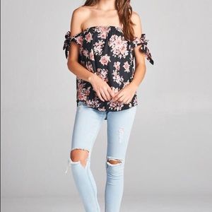 Floral Tied Up Top